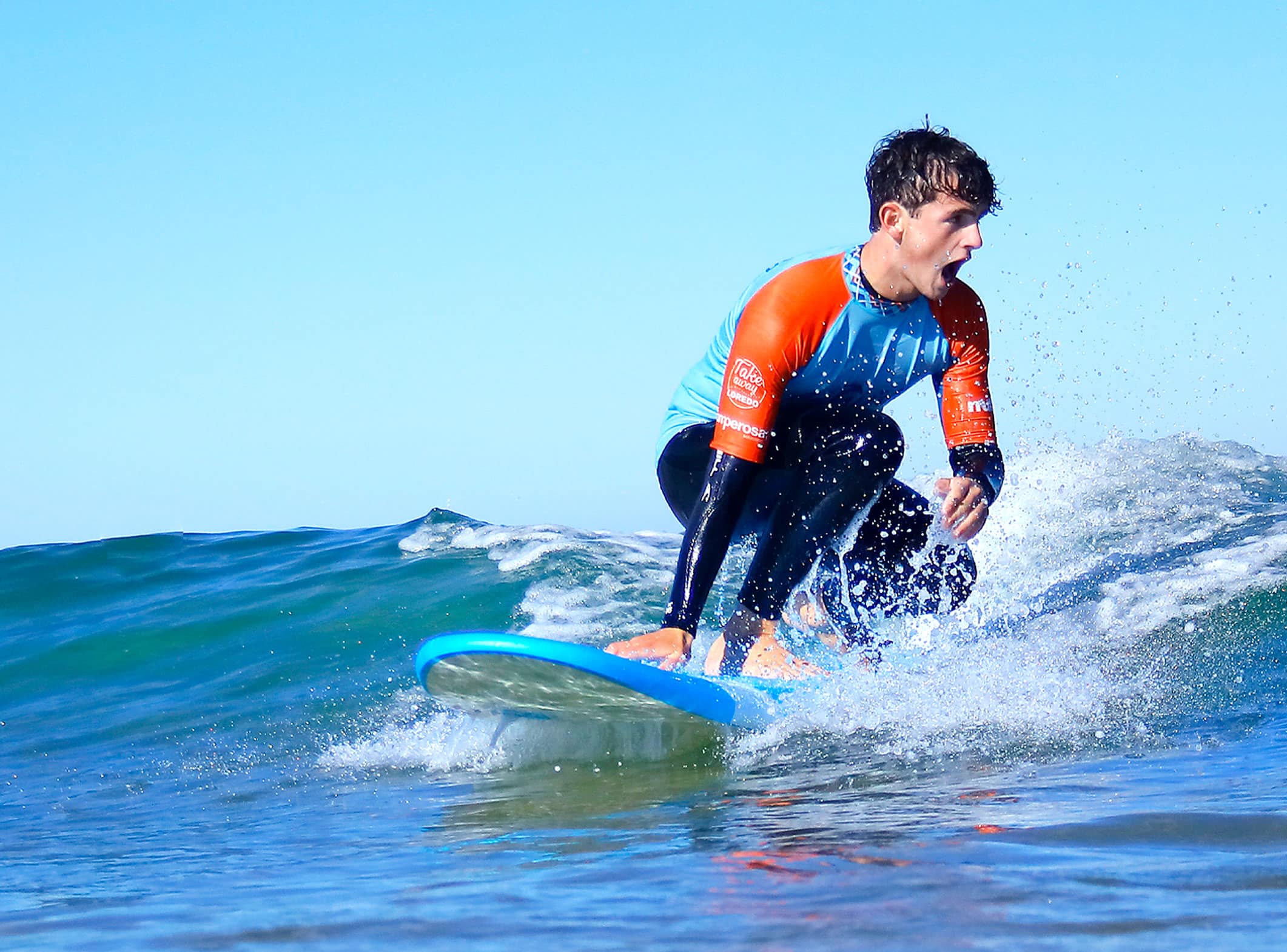 Escuela de surfing playa de Somo- La Curva